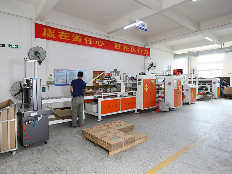 粘釘一體機